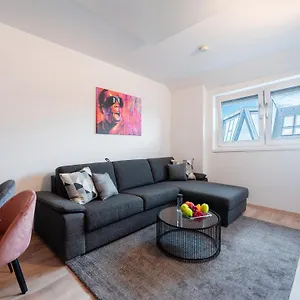  Apartment Sky9 Stadthalle